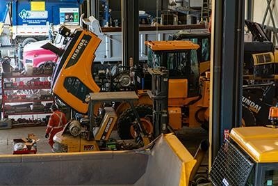 Heavy Equipment Service 2